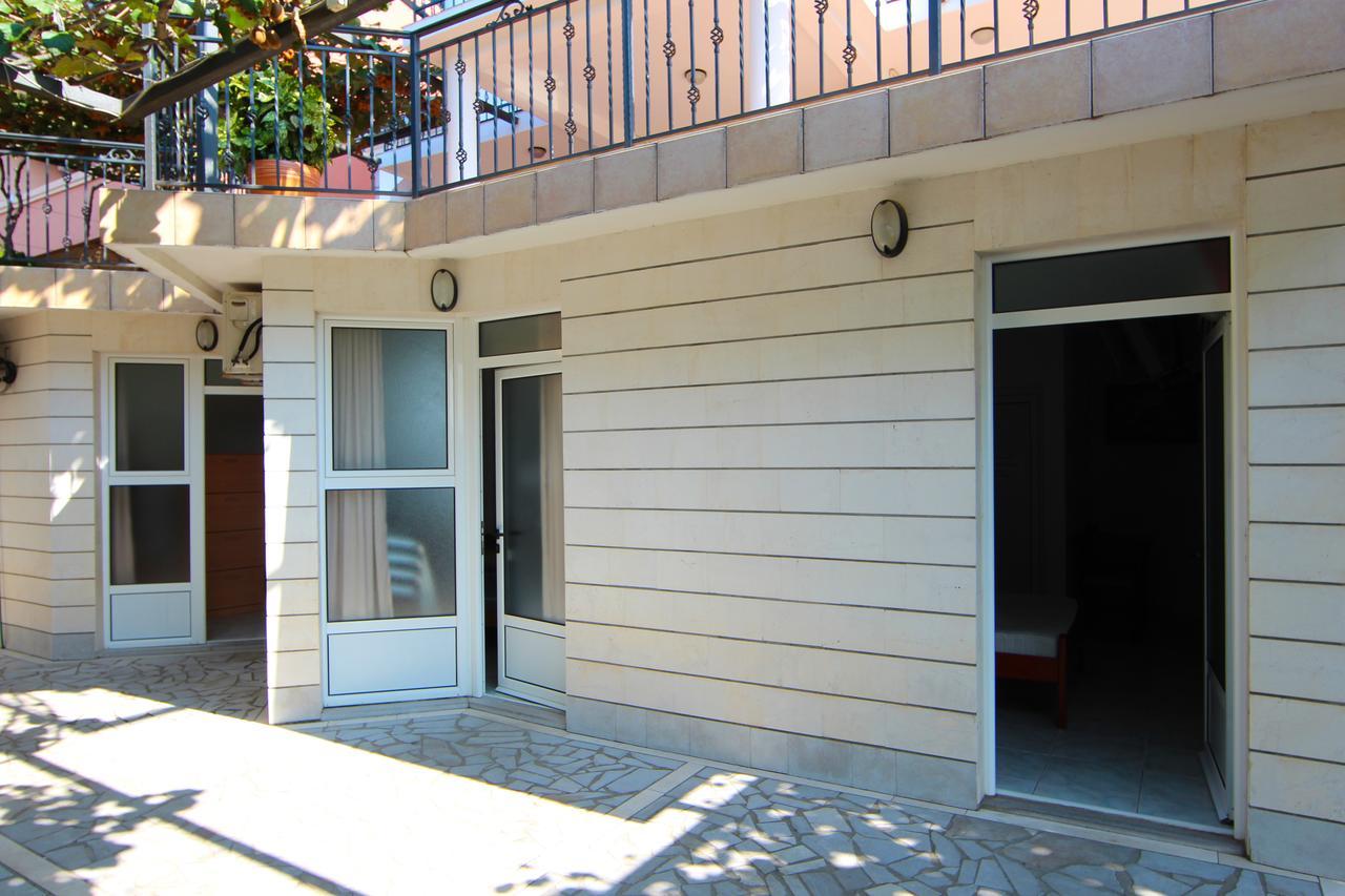 D&R Boreta Apartments Budva Exterior foto